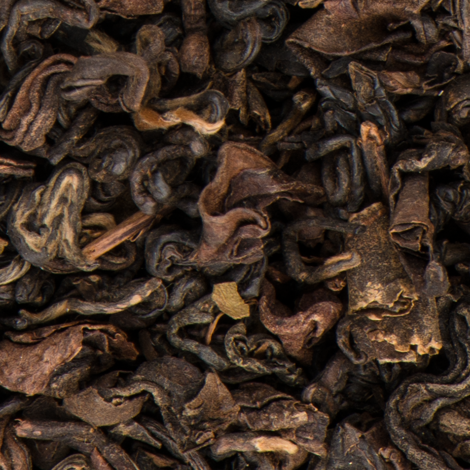 Tihar Smoked Oolong Tea – Close-up of oak-smoked loose leaf oolong from Nepal’s Ilam region