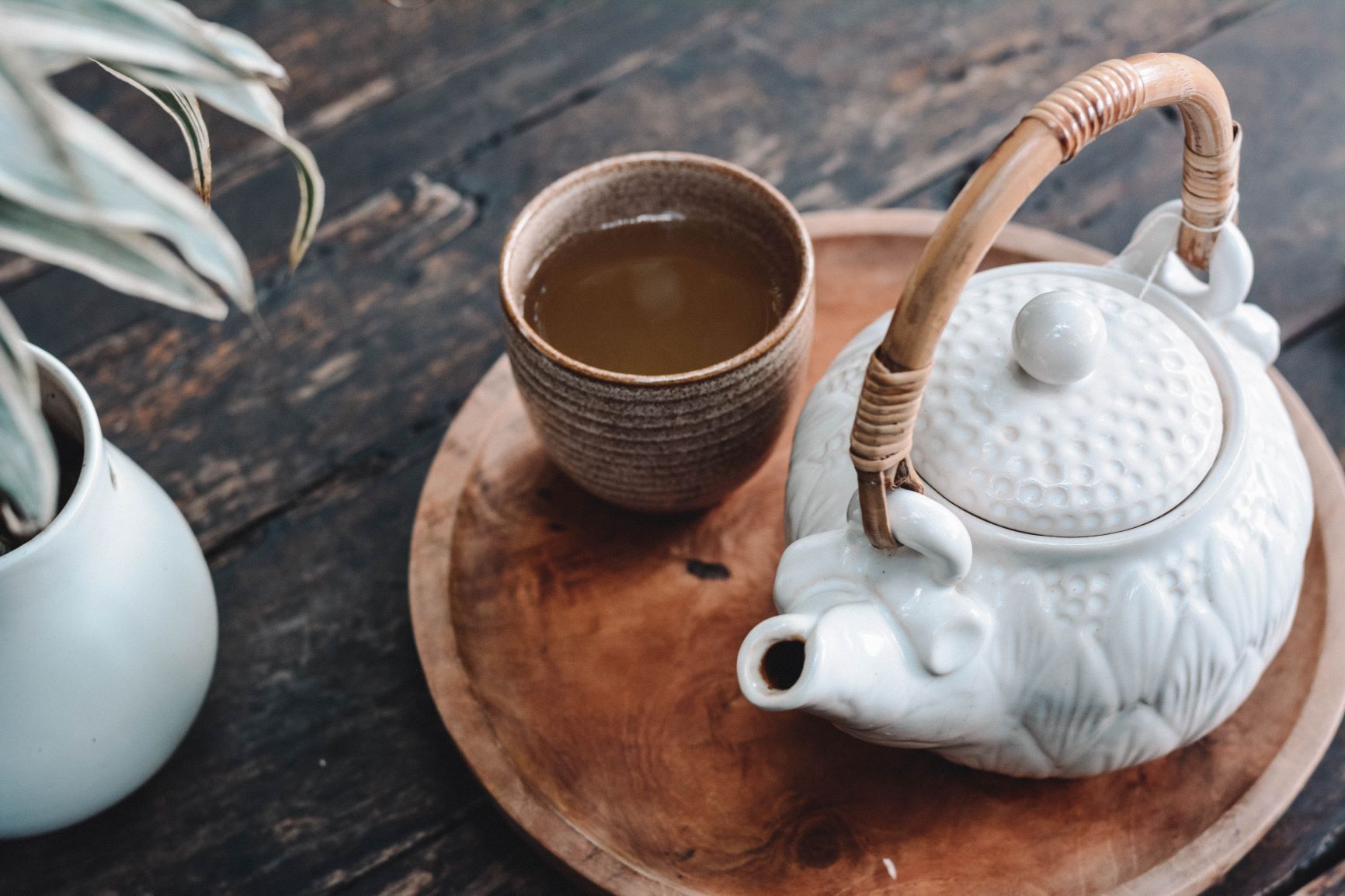 Tea with white ceramic pot